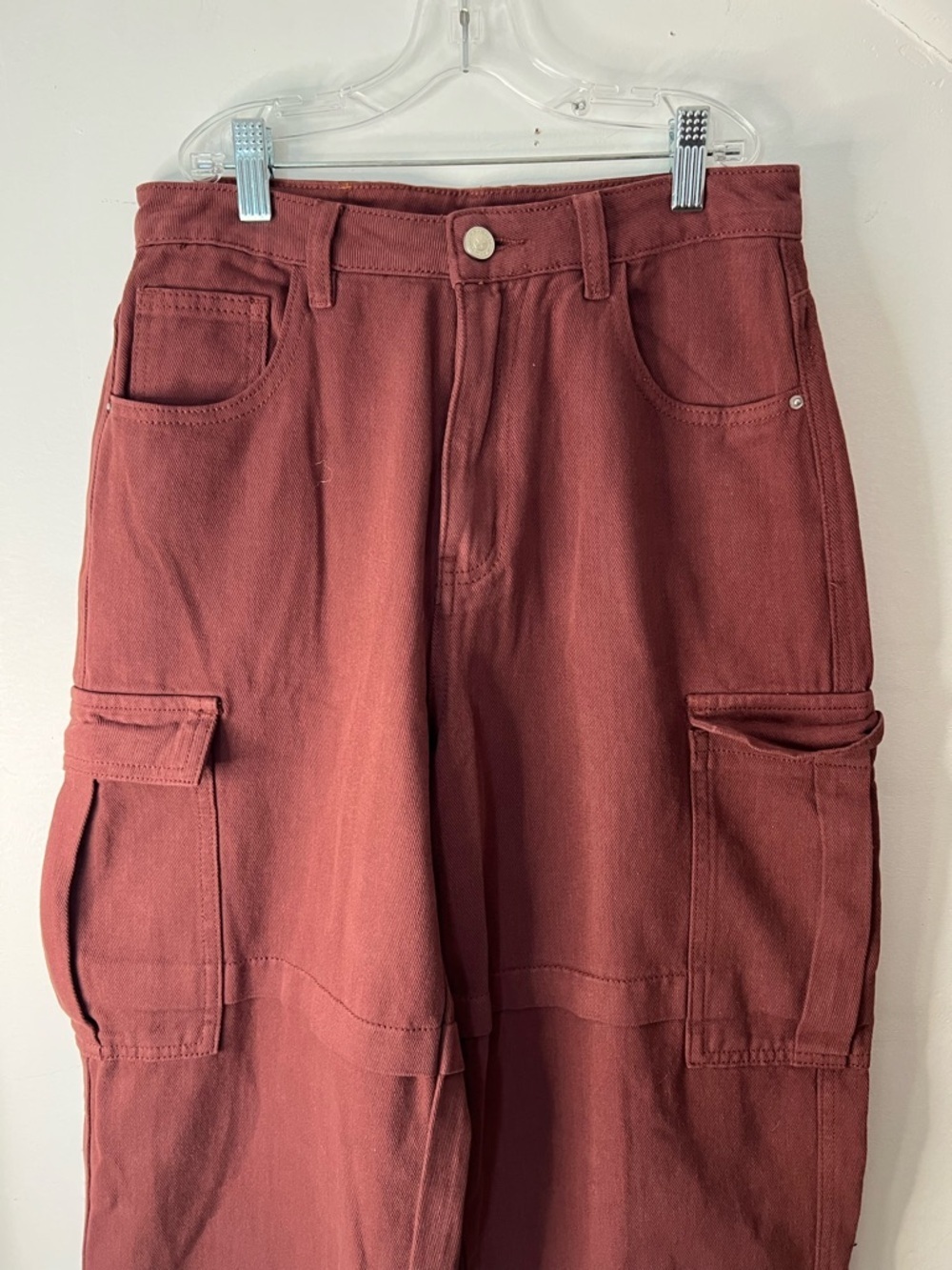 Princess Polly Addy Wide Leg Skater Streetwear Cargo Jeans in Burgundy Size 4 - Picture 3 of 7